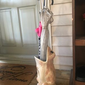 Vintage frog umbrella holder